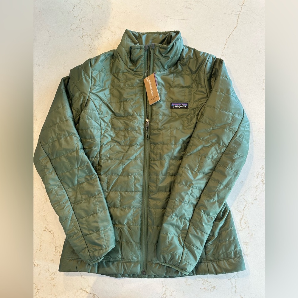 NWT Patagonia Nano Puff Jacket